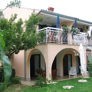  Apartment Steblaj